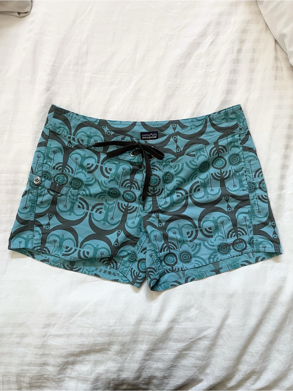Patagonia - Women’s Wavefarer Boardshort Swim Bottoms | Size 6, Teal Multicolor